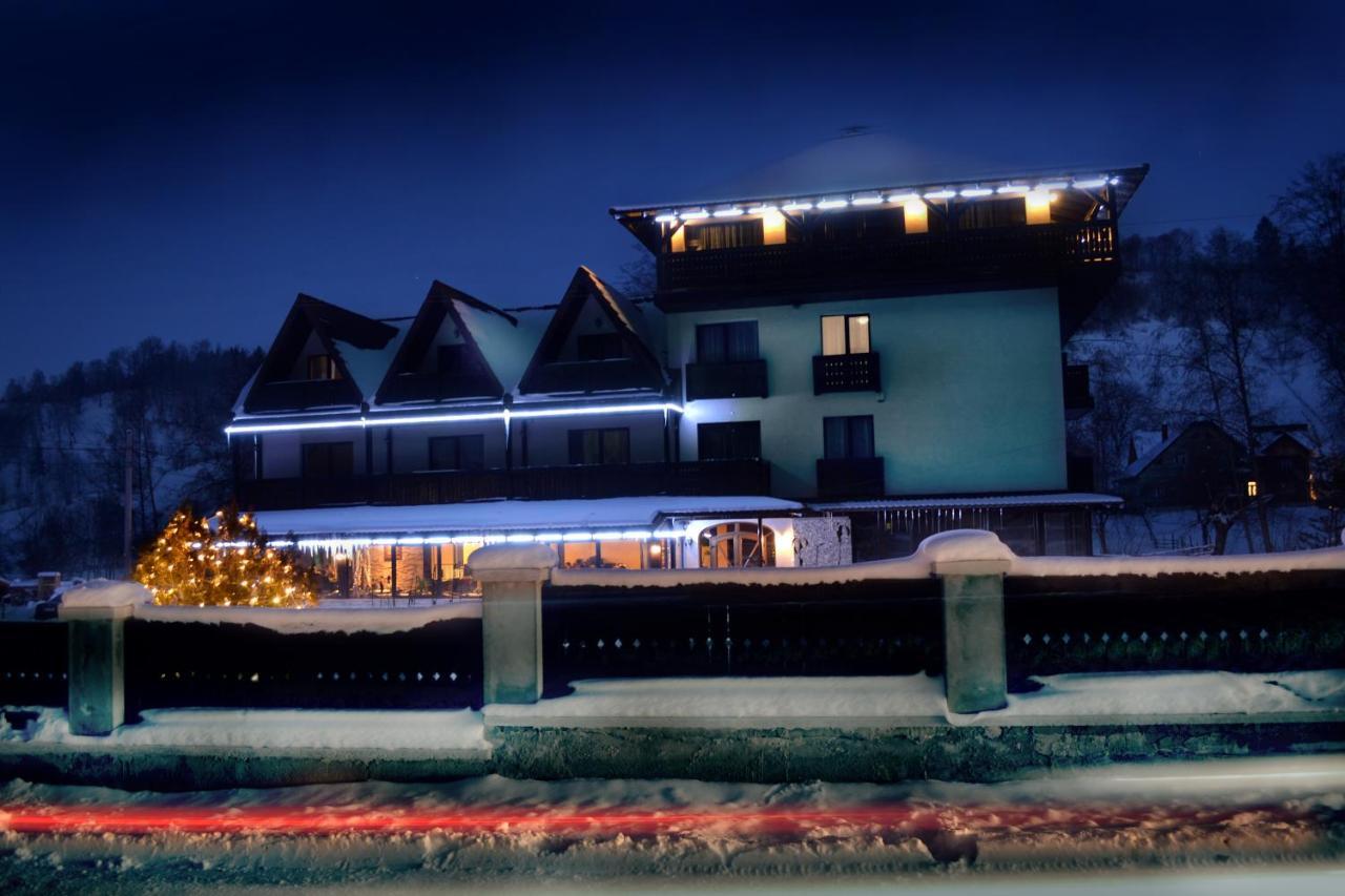 Hanul Simon Pensiune & Restaurant Бран Экстерьер фото