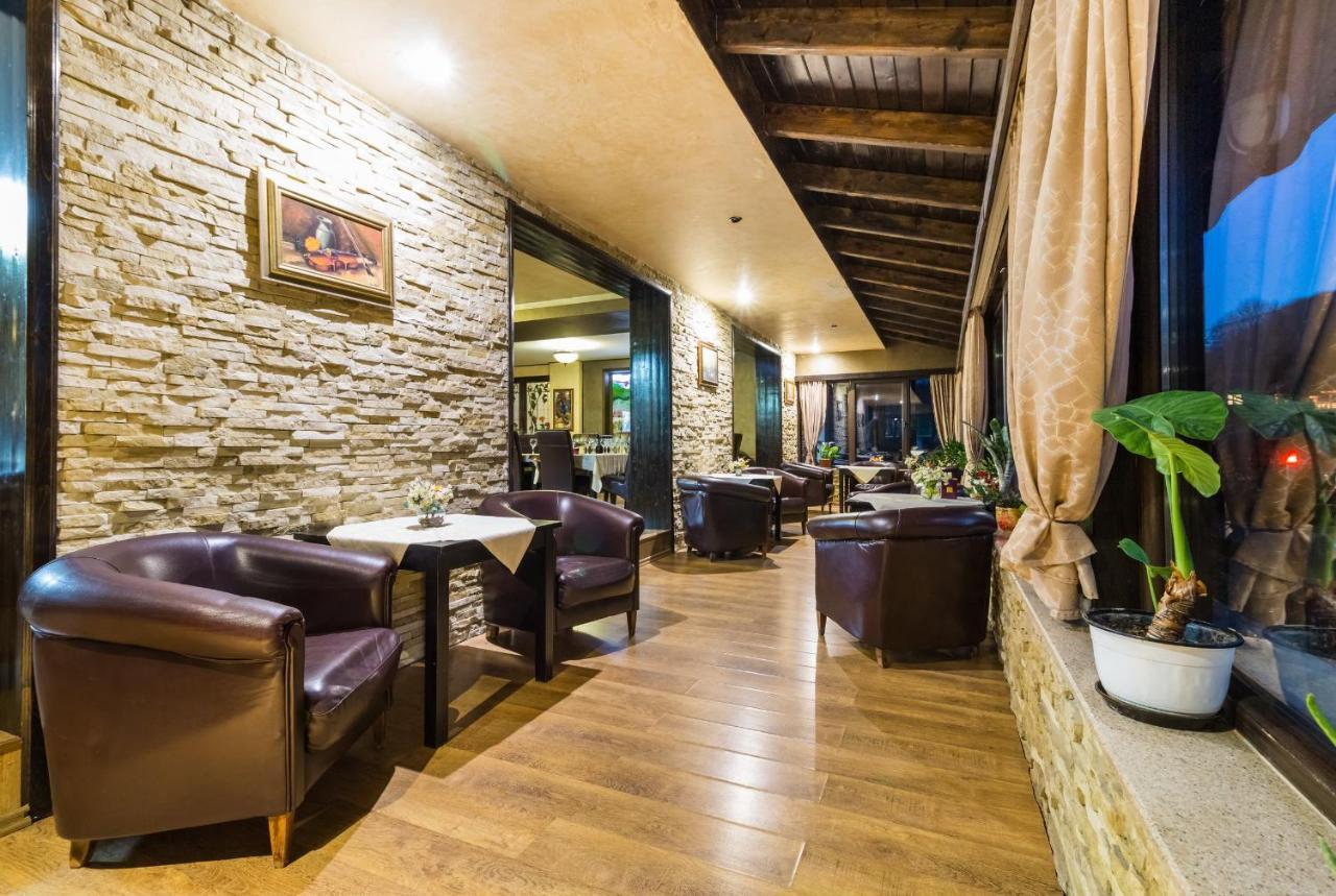 Hanul Simon Pensiune & Restaurant Бран Экстерьер фото
