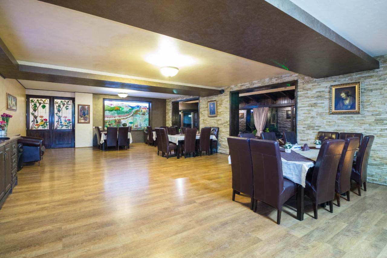 Hanul Simon Pensiune & Restaurant Бран Экстерьер фото